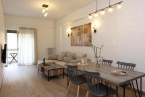 Piraeus central appartment by the sea